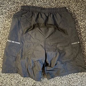 Louis Garneau Shorts Sz XL